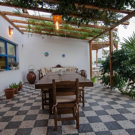 Maria アパートホテル